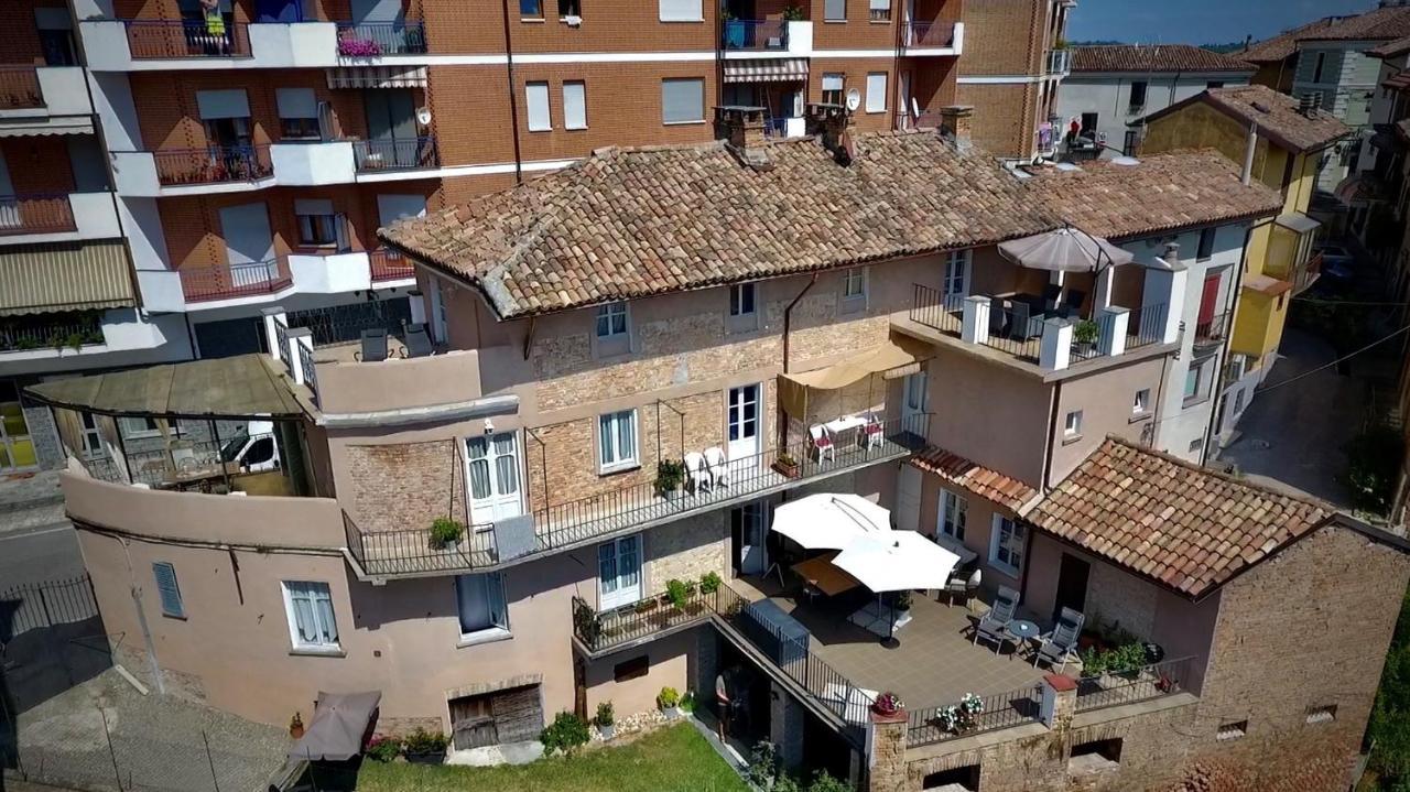La Maggiorina Aparthotel Agliano Terme Ngoại thất bức ảnh