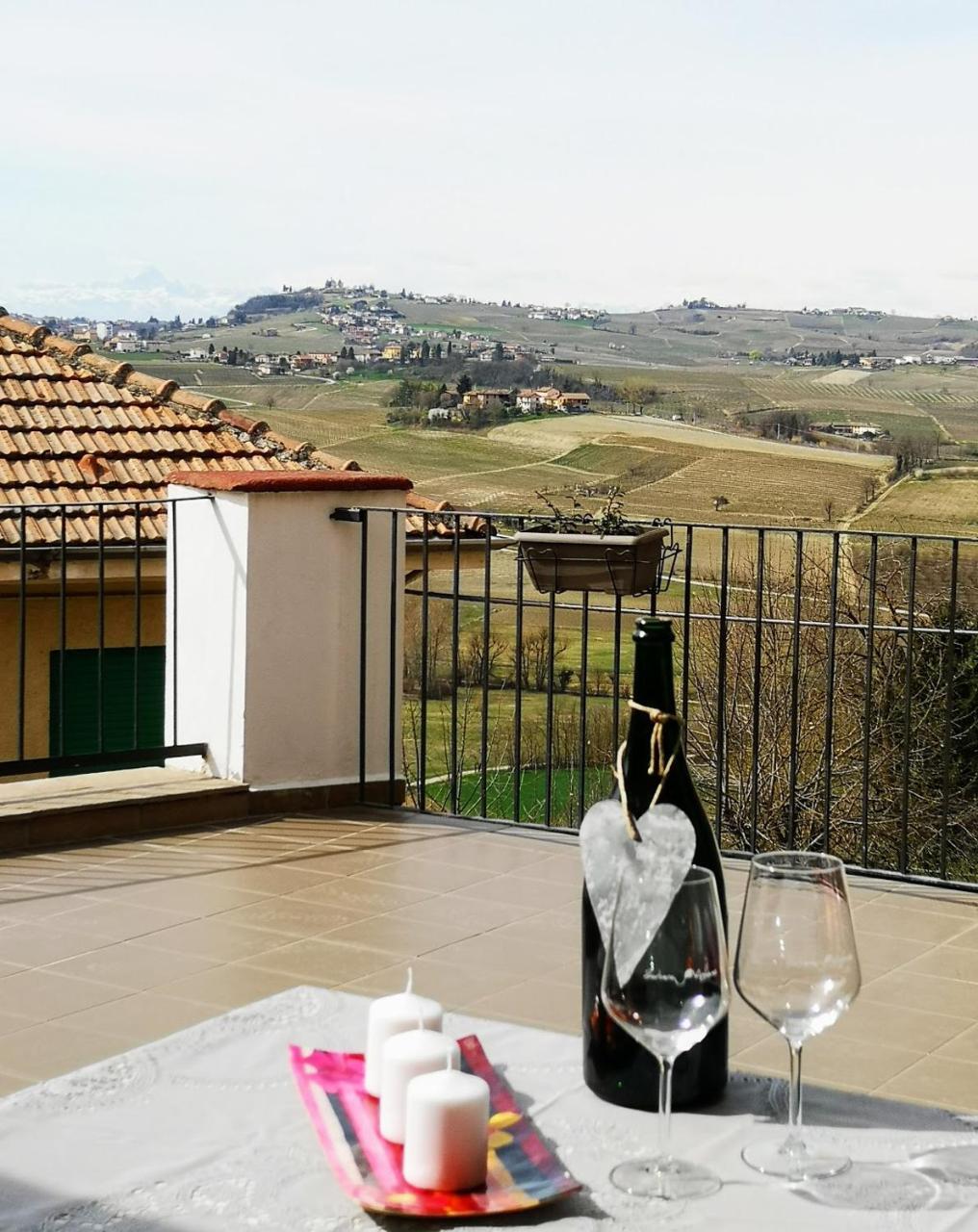 La Maggiorina Aparthotel Agliano Terme Ngoại thất bức ảnh